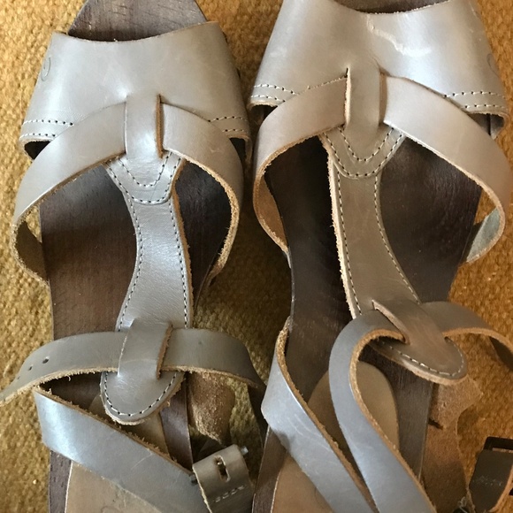 Diesel Women's Clog/Shoes Size 8 Good Condition. Grey Leather. - Picture 2 of 9